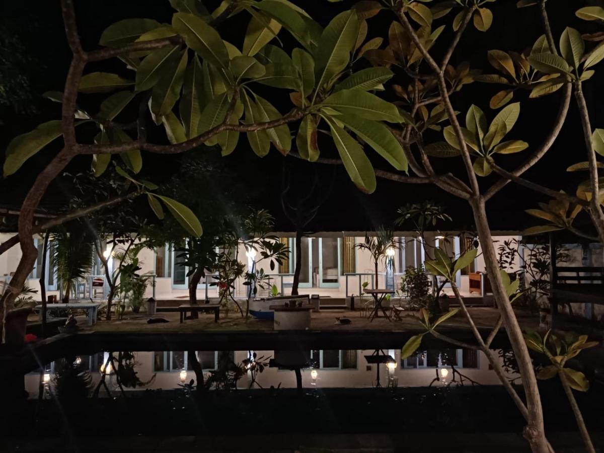 Silversky Bungalows Gili Trawangan Buitenkant foto